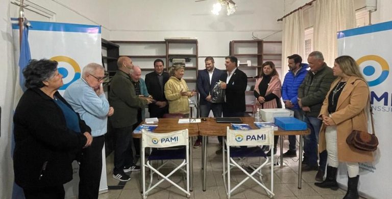 Pami volvió a Roldán y atiende en el Centro de Jubilados