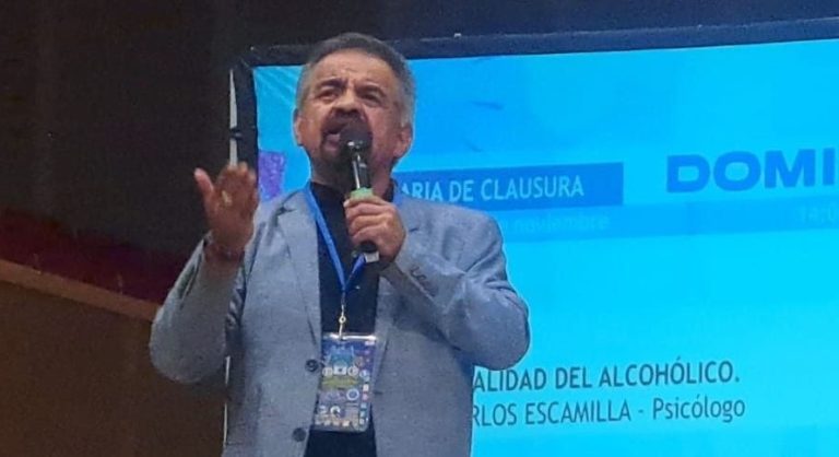 Adicciones y familia: conferencia gratuita de Carlos Escamilla esta noche en la sala Italia